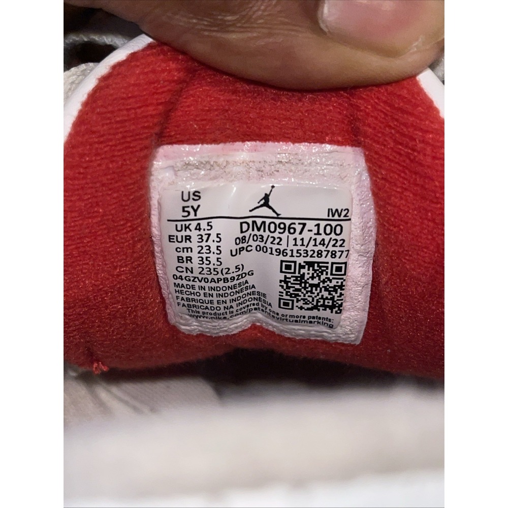 Size 5 (GS) - Jordan 3 Retro Mid White Cement Reimagined DM0967-100 - Picture 8 of 8